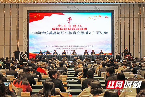 QQ??20190413175644.jpg QQ??20190413175644.jpg