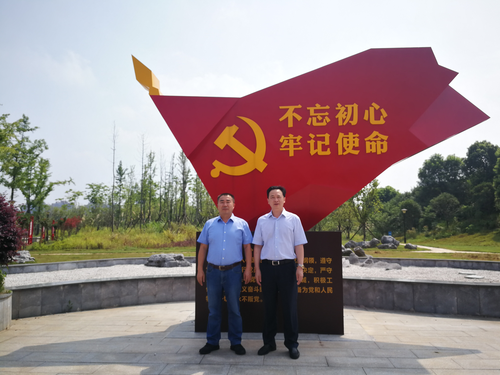 图片1 图片1