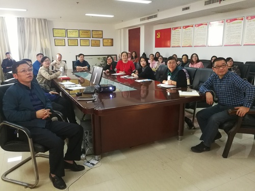 谁会注意有点长 谁会注意有点长