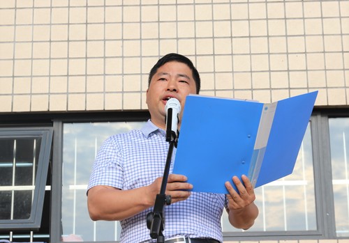 学院副院长陈忠林发表题为《提高民主素质,争做优秀大学生》的国旗下讲话 学院副院长陈忠林发表题为《提高民主素质,争做优秀大学生》的国旗下讲话