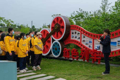 图片2 图片2