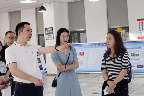 图片2 图片2