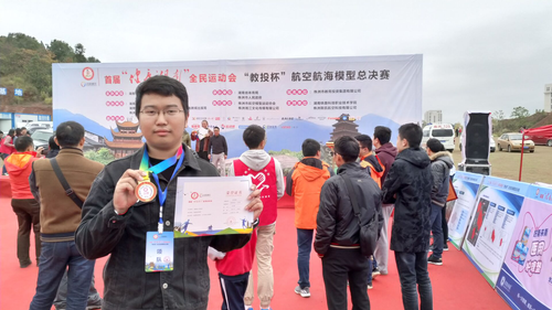 图片1 图片1