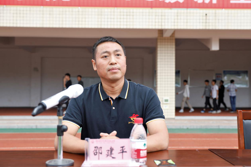 图片1 图片1