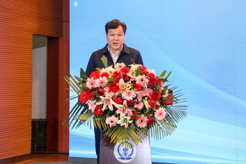 中共株洲市委副秘书长刘继承讲话特写 中共株洲市委副秘书长刘继承讲话特写