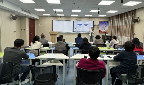 罗国风老师比赛现场 罗国风老师比赛现场