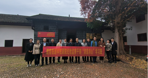 图片1 图片1