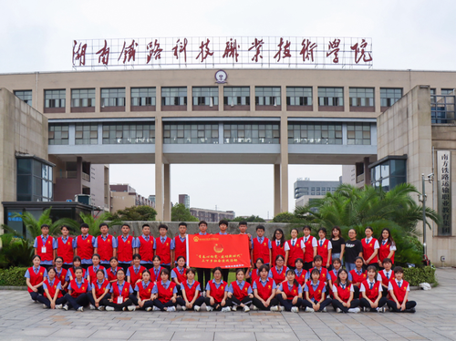 图片1 图片1