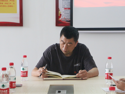 图片e 图片e