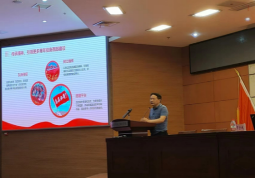 铁道工程与信息学院优秀毕业生罗宇鹏来校讲座2 铁道工程与信息学院优秀毕业生罗宇鹏来校讲座2