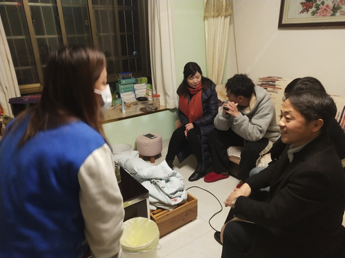 _home_greatwall_桌面_新闻:寒假大家访活动_机车学院院长王玉辉、党总支书记程伟超、学生科长曾敏走访机车2105谢天亮 _home_greatwall_桌面_新闻:寒假大家访活动_机车学院院长王玉辉、党总支书记程伟超、学生科长曾敏走访机车2105谢天亮