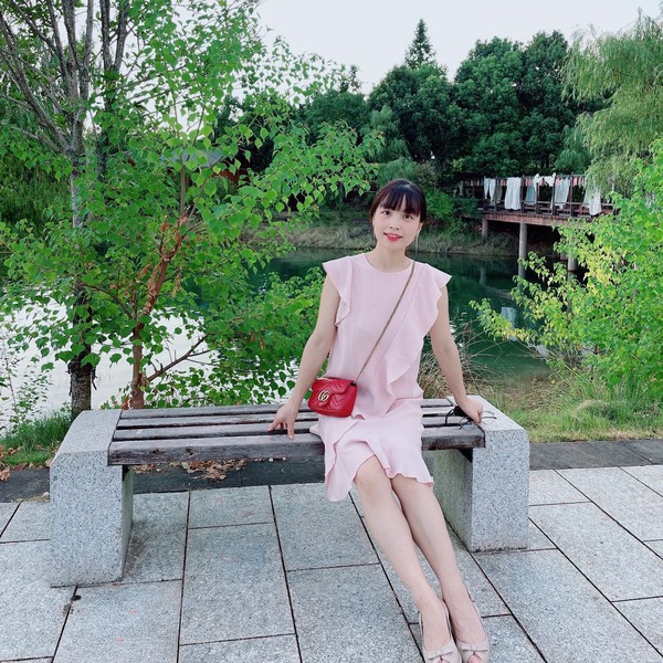 张婧