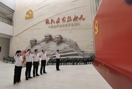 图片2 图片2