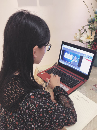 学院辅导员在进行全国高校辅导员网络培训示范班学习1 学院辅导员在进行全国高校辅导员网络培训示范班学习1