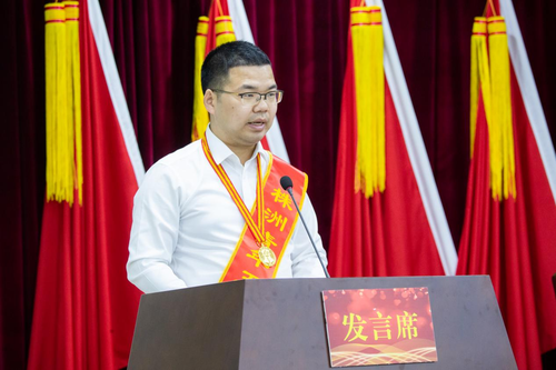 图片1 图片1