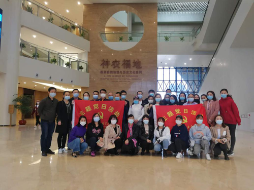 图片1 图片1